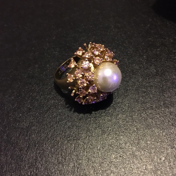 👛 J. Crew Ring Size 8 - Picture 2 of 3